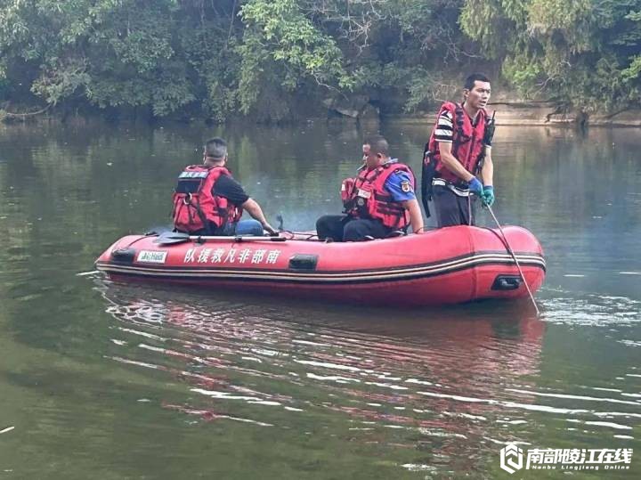 南部茶馆-南部陵江在线南部一男子下水打捞鱼竿不幸溺亡南部陵江在线(1)